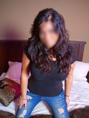 индивидуалка Юлия, закажите девушку онлайн