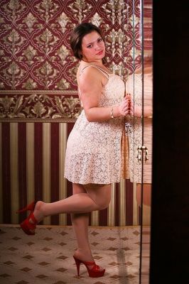 Толстая зрелая инди Наташа, принимает круглосуточно