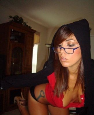 Вика — массаж страпоном, тел. 8 960 573-10-43